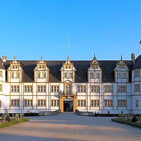 Am Schloss Ξενοδοχείο Πάντερμπορν